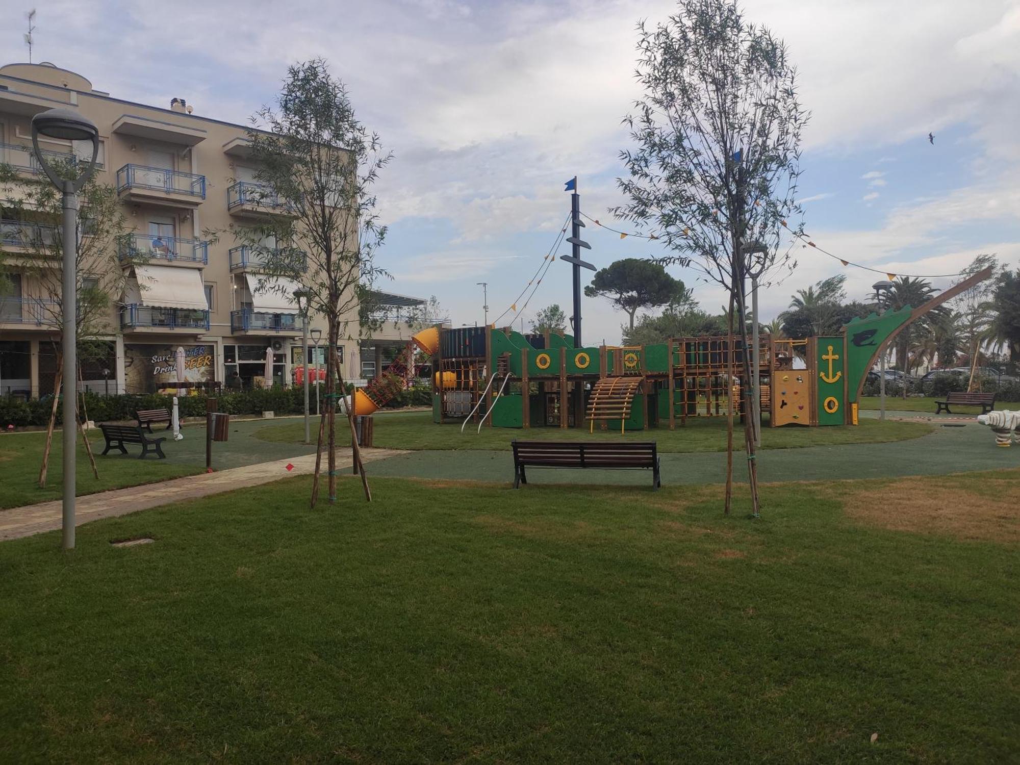 Casa Felix Apartment Giulianova Exterior photo